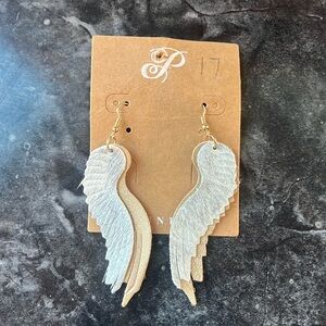 Wings 🪽 Earrings